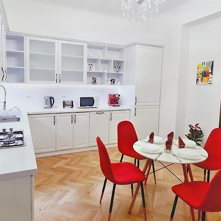 Spacious 5* Luxury In Historic Center Free Parking Cluj-Napoca Exterior foto
